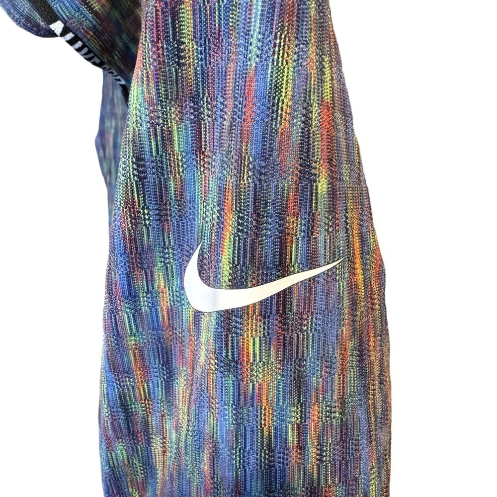 Nike Multicolor Quarter-Zip Jacket - Picture 3 of 6